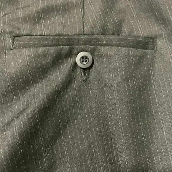 Max Black Striped Dress Pants, Size 32 - Picture 6 of 8